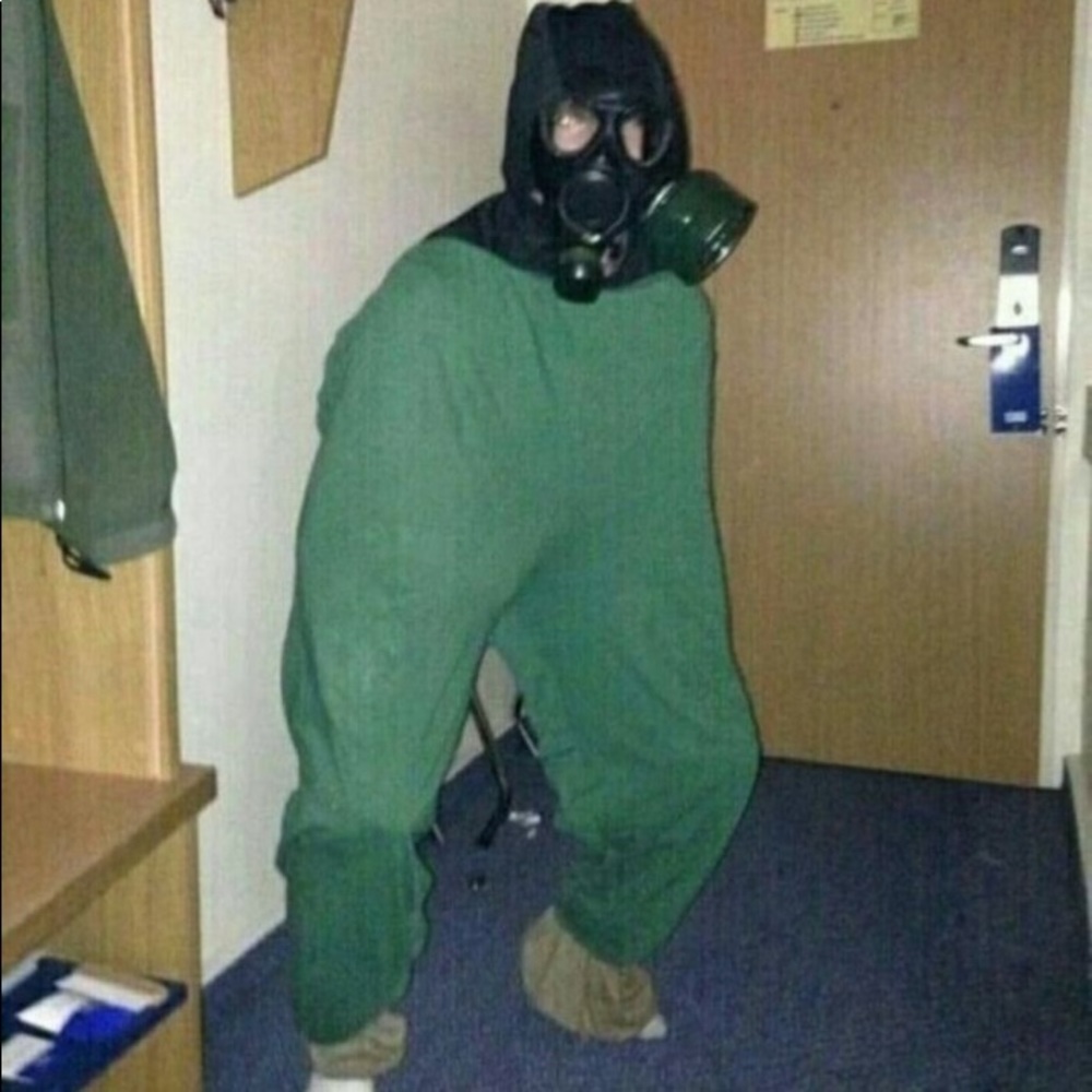 Meet your Posher, Manny